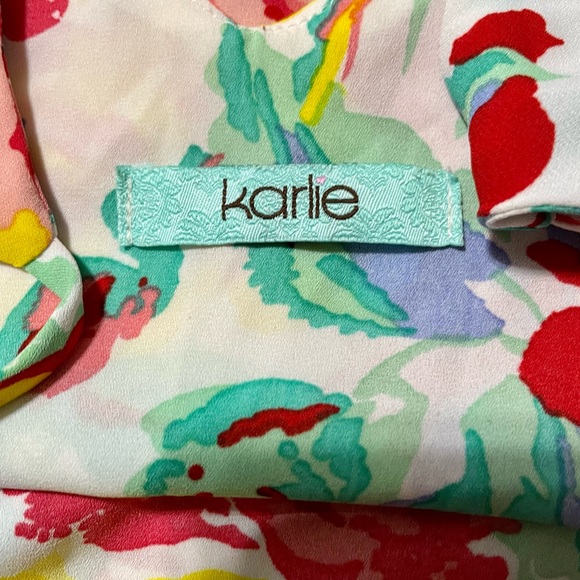 Shop Karlie: Floral Tier Tank - Picture 5 of 5